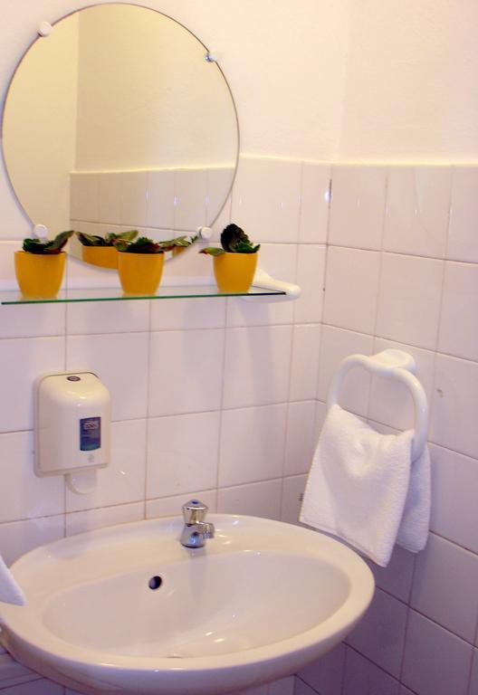 Hostel Amfora Fazana Room photo